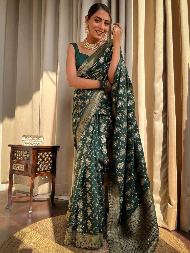 Stylish Dark Green Soft Silk Saree With Verdant Blouse Piece