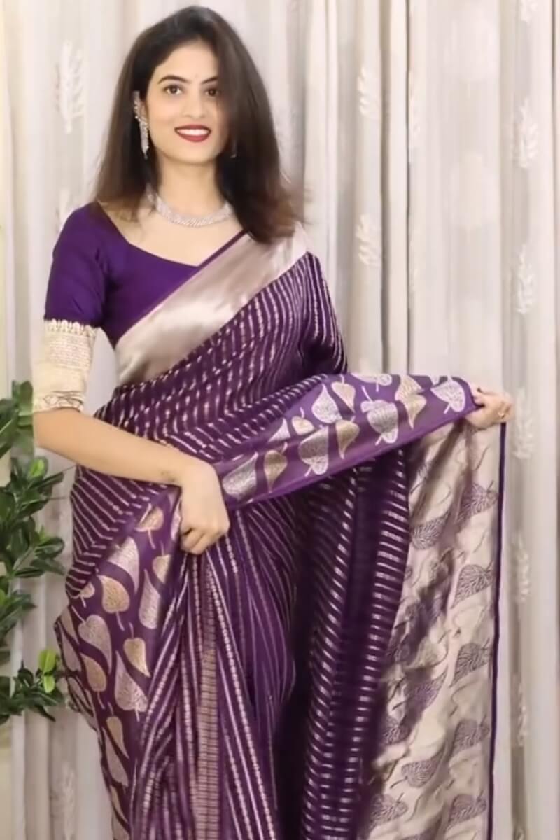 Forbearance Purple Soft Silk Saree With Excellent Blouse Piece