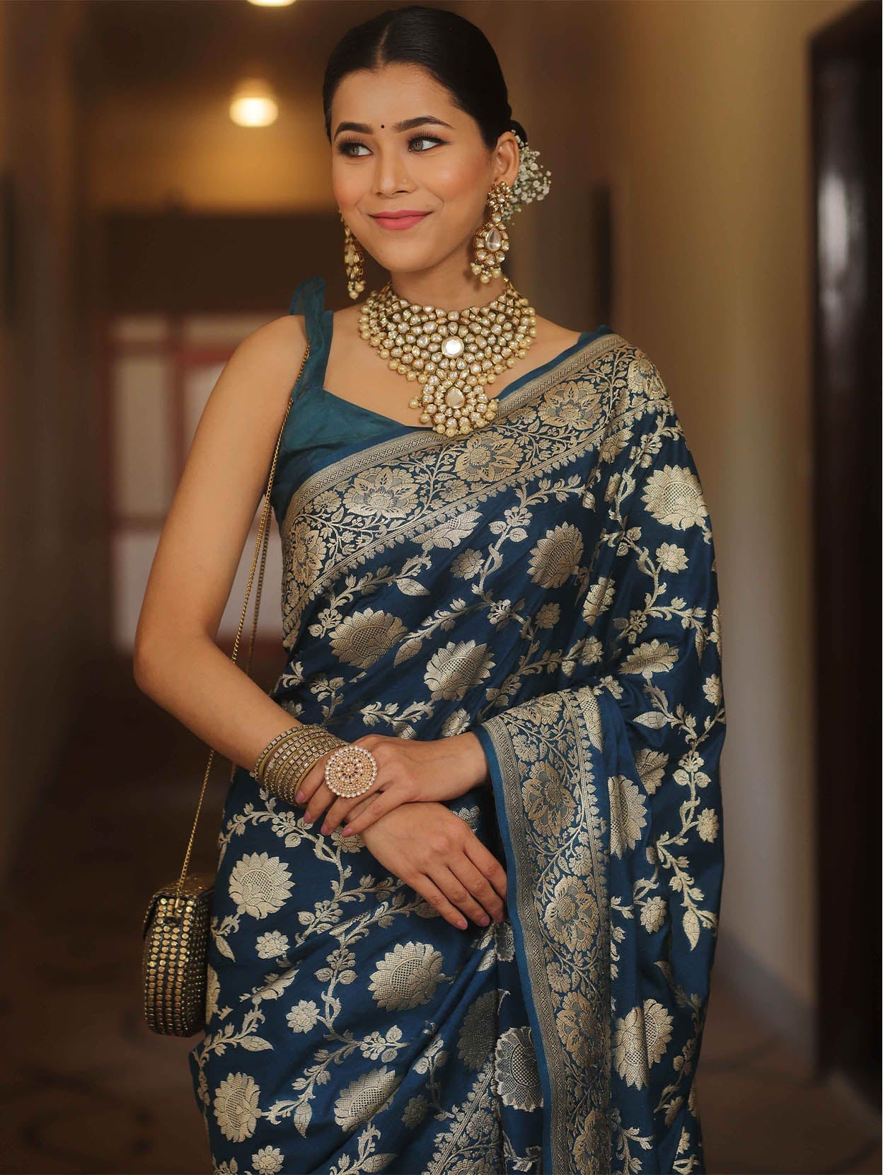 Charming Navy Blue Soft Silk Saree With Hypnotic Blouse Piece