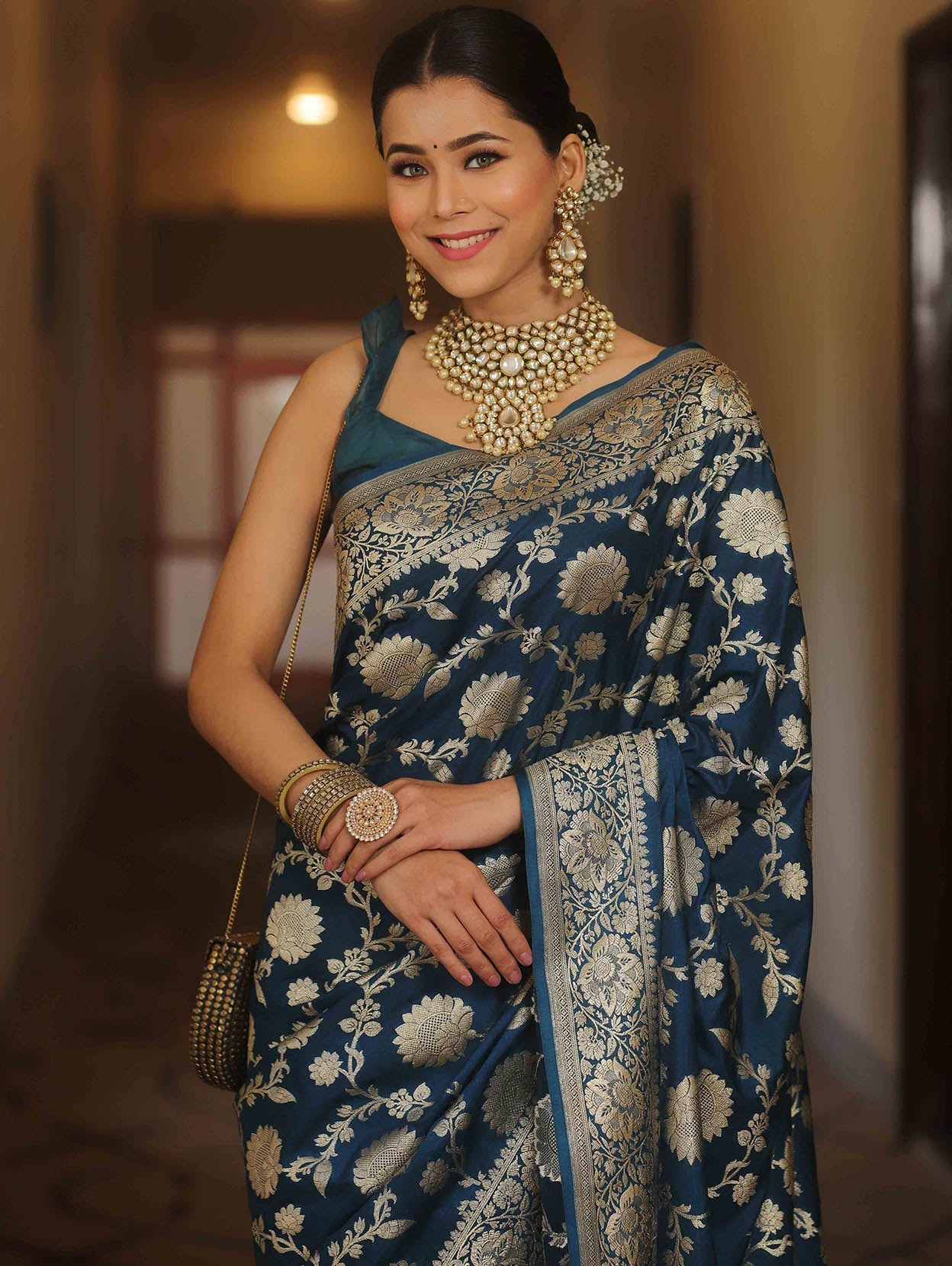 Charming Navy Blue Soft Silk Saree With Hypnotic Blouse Piece