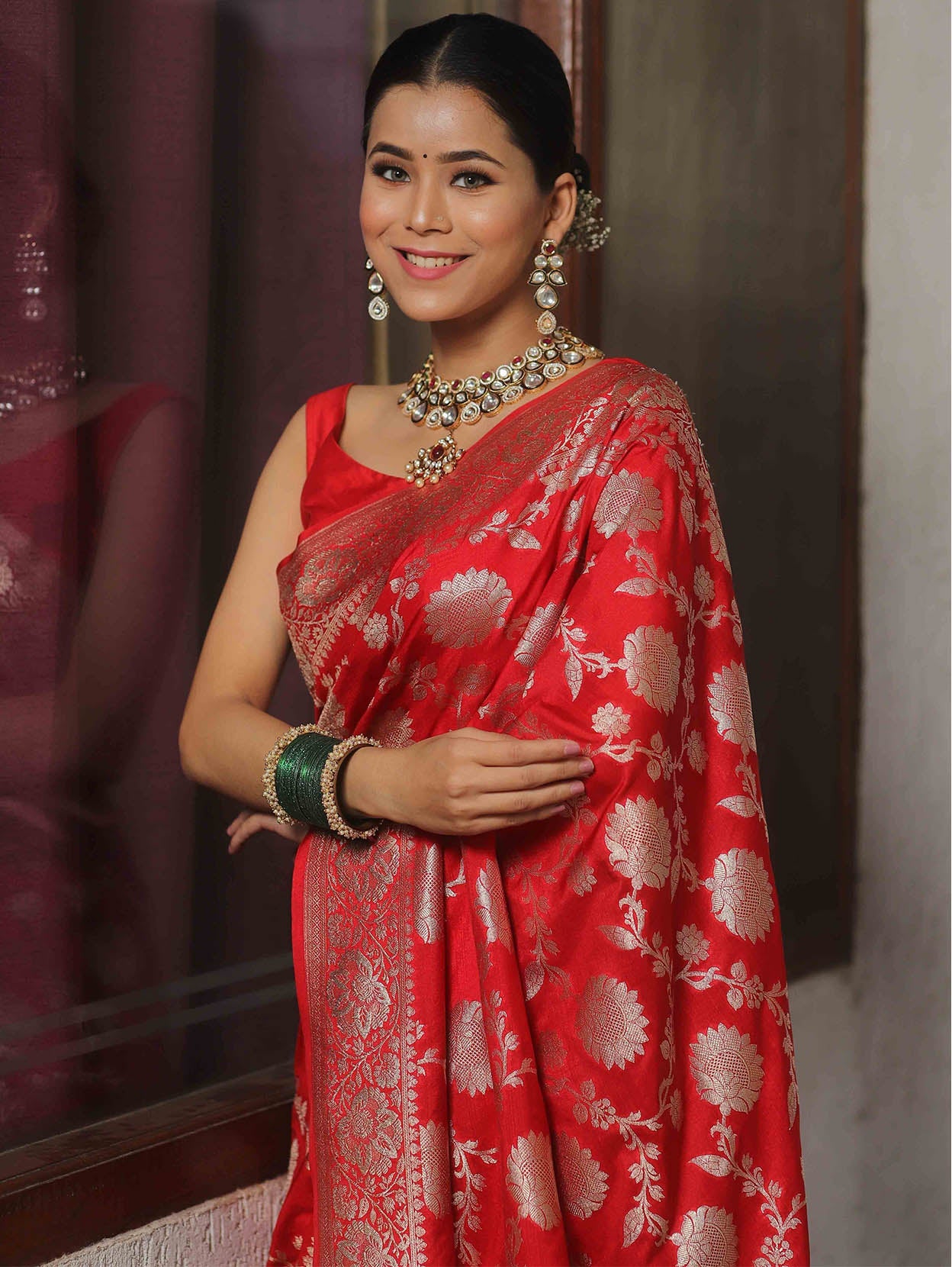 Prettiest Red Soft Silk Saree With Fairytale Blouse Piece