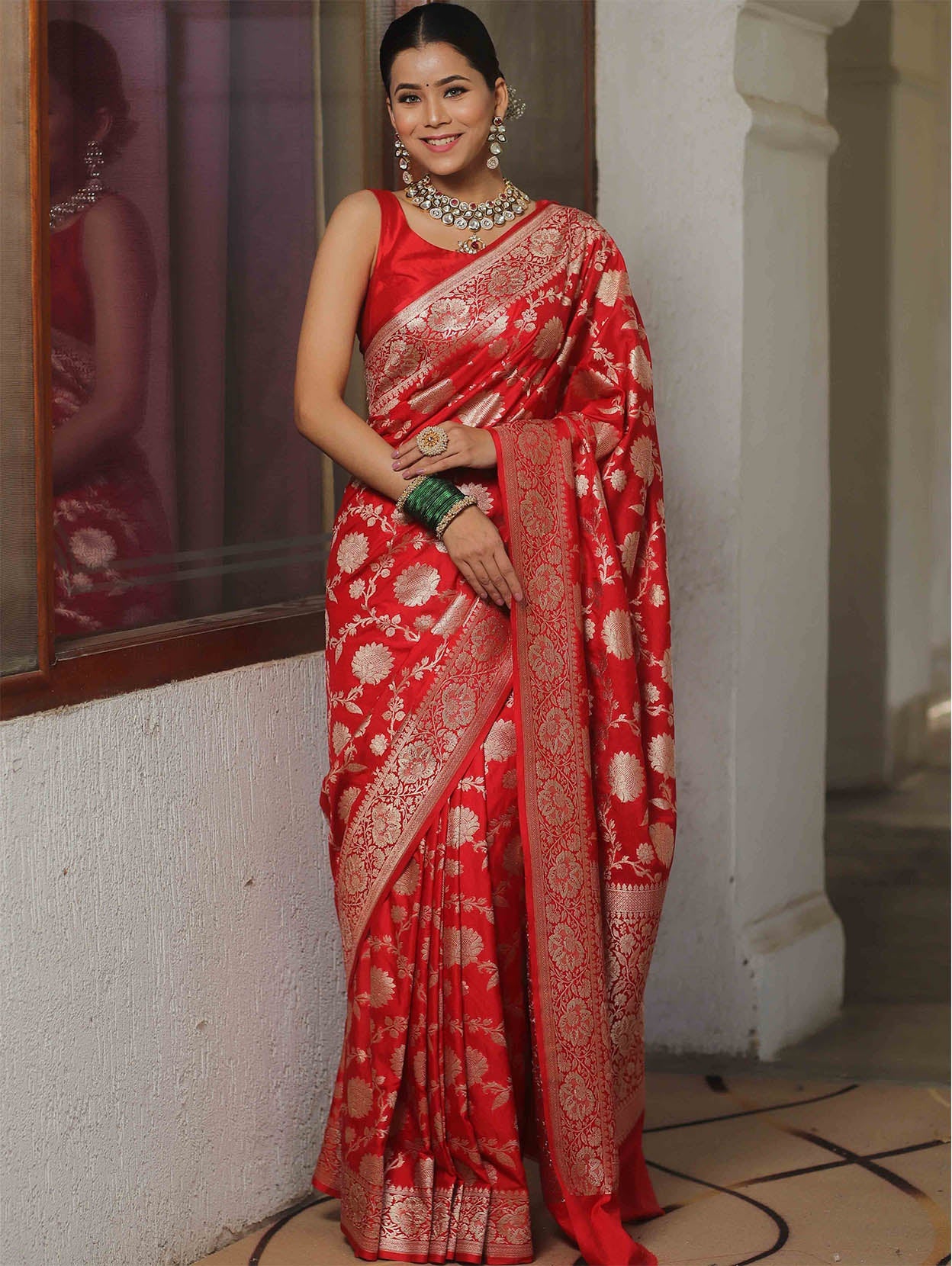 Prettiest Red Soft Silk Saree With Fairytale Blouse Piece