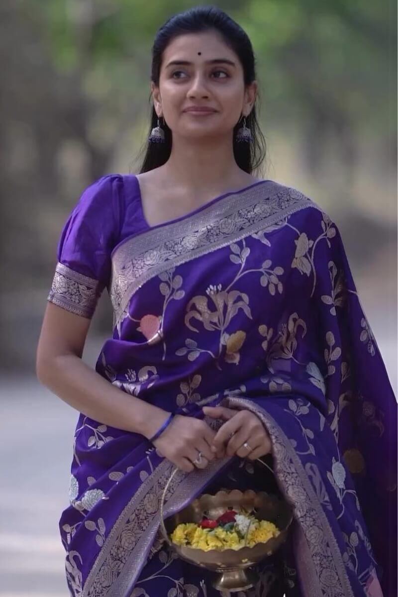 Opulent Purple Soft Silk Saree With Desirable Blouse Piece