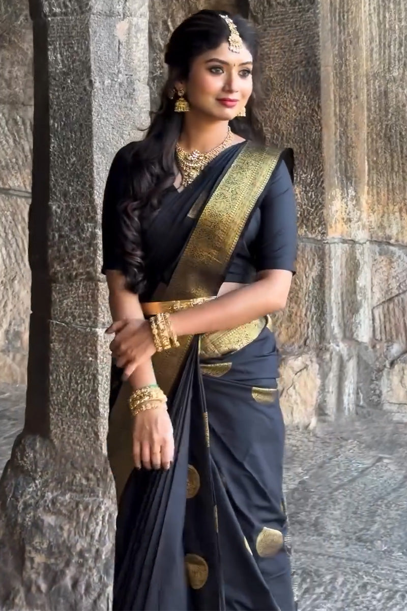 Lissome Black Soft Silk Saree With Ephemeral Blouse Piece