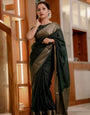 Effulgent Dark Green Soft Silk Saree With Admirable Blouse Piece