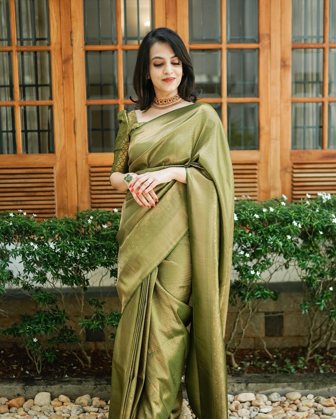 Smashing Green Soft Silk Saree With Radiant Blouse Piece