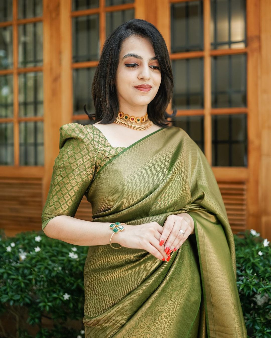 Smashing Green Soft Silk Saree With Radiant Blouse Piece