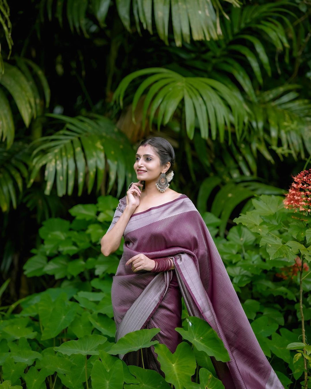 Effulgent Brown Soft Silk Saree With Flaunt Blouse Piece