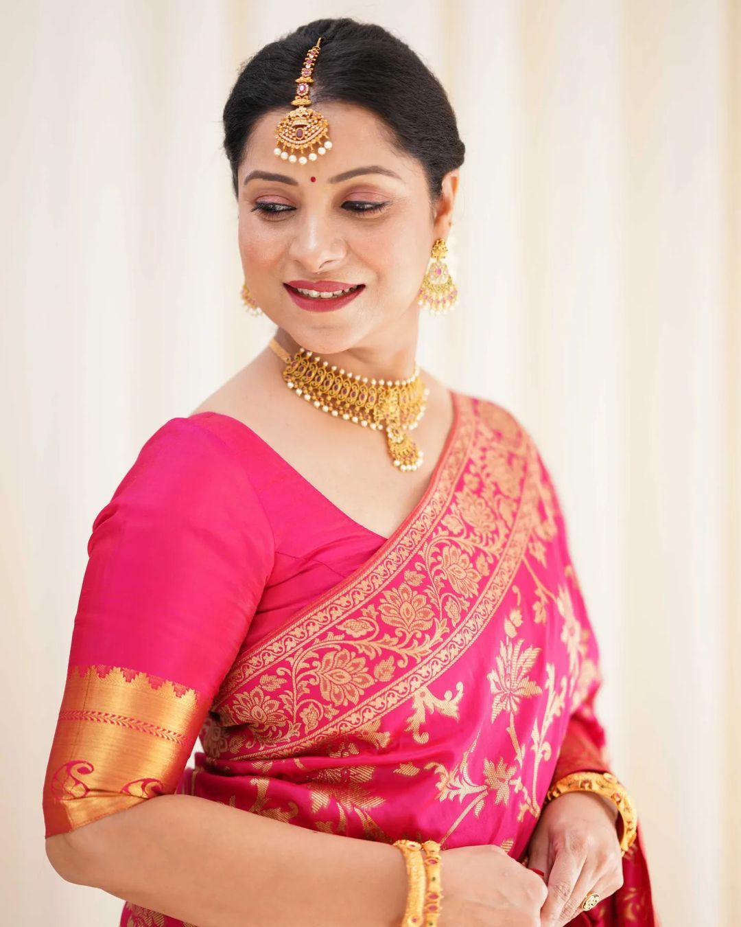 Seraglio Dark Pink Soft Banarasi Silk Saree With Elision Blouse Piece