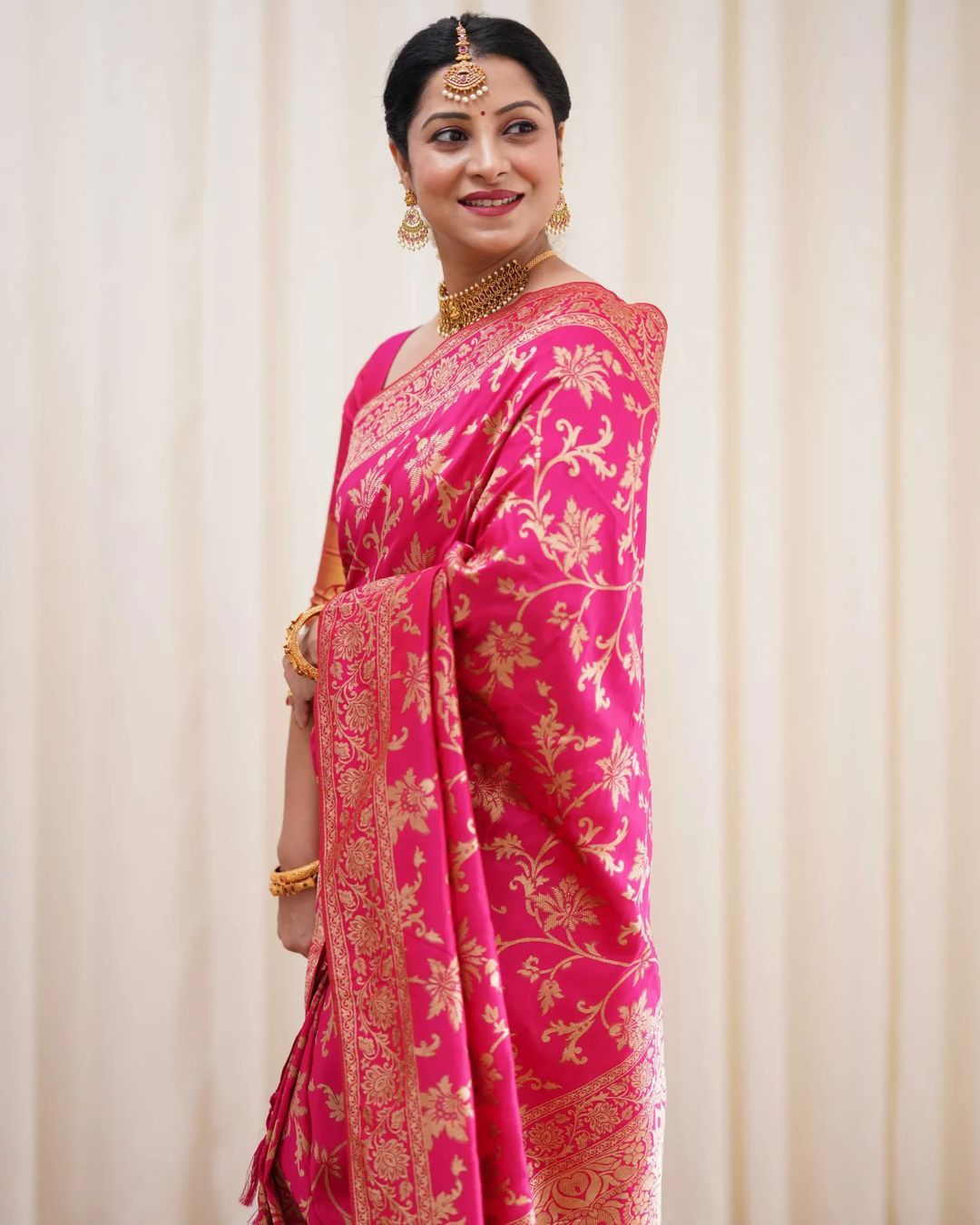 Seraglio Dark Pink Soft Banarasi Silk Saree With Elision Blouse Piece