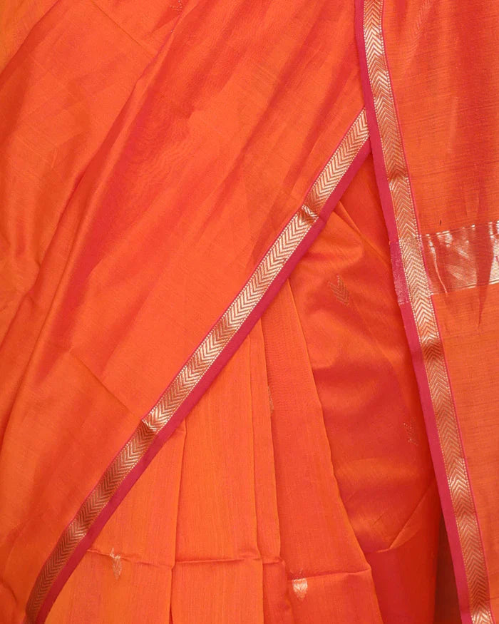 Breathtaking Orange Cotton Silk Saree With Scintillating Blouse Piece