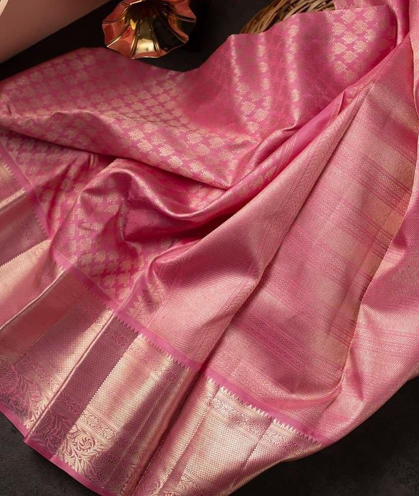 Adorning Pink Soft Silk Saree With Pretty Blouse Piece