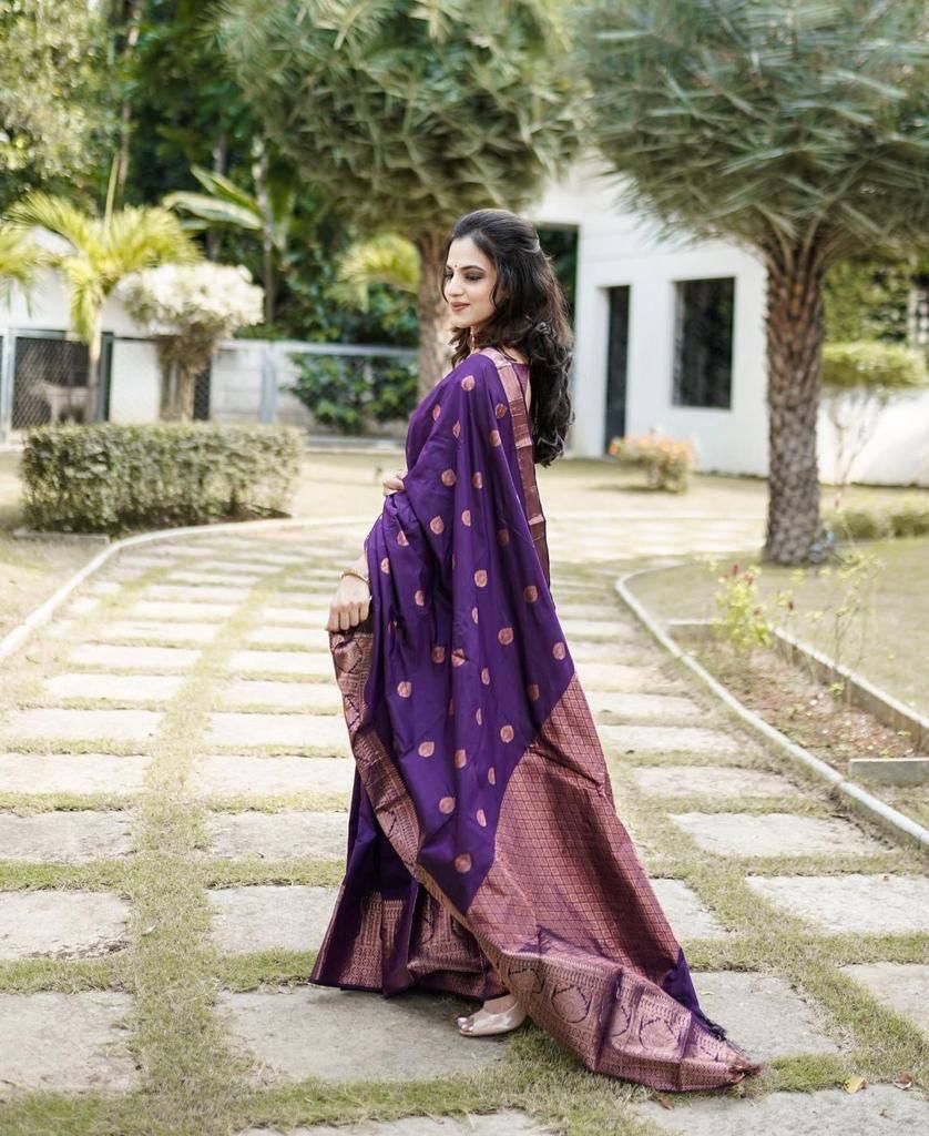 Lovely Purple Soft Silk Saree With Dalliance Blouse Piece