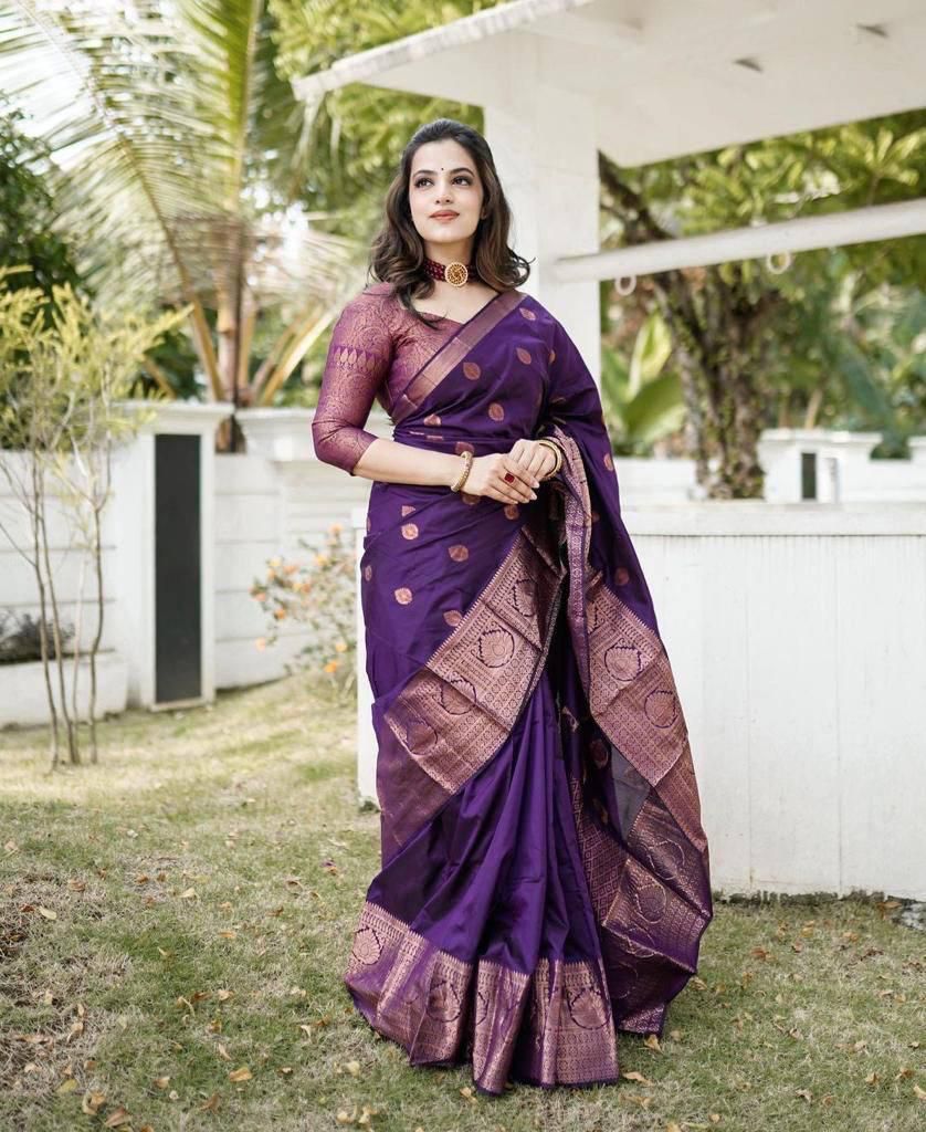 Lovely Purple Soft Silk Saree With Dalliance Blouse Piece