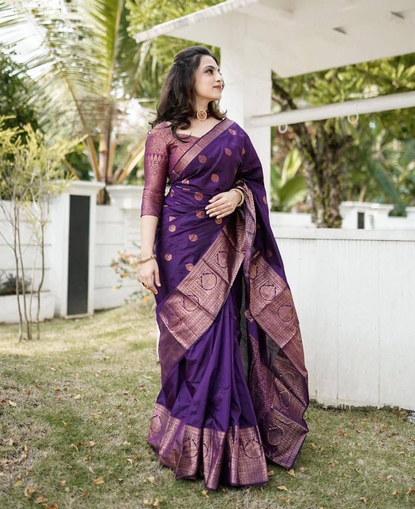 Lovely Purple Soft Silk Saree With Dalliance Blouse Piece