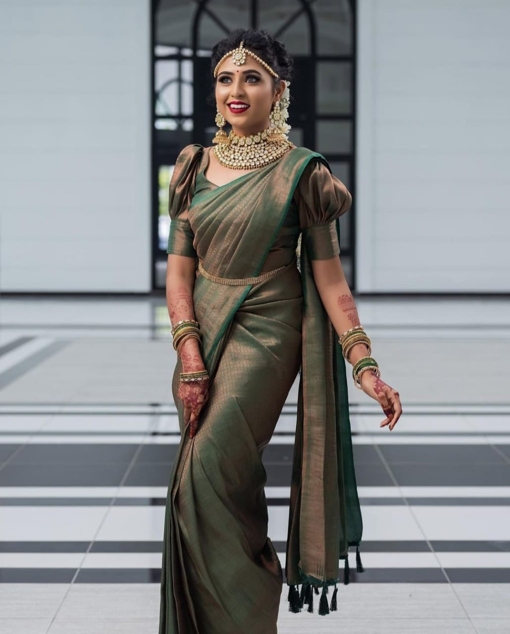 Ephemeral Green Soft Silk Saree With Allure Blouse Piece