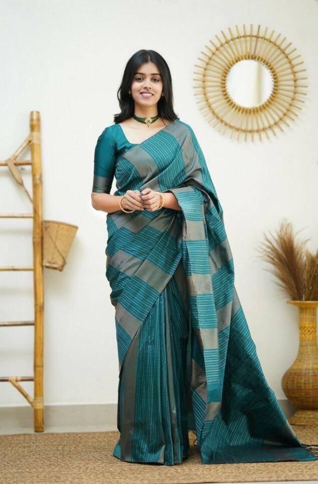 Blissful Rama Soft Silk Saree With Panoply Blouse Piece