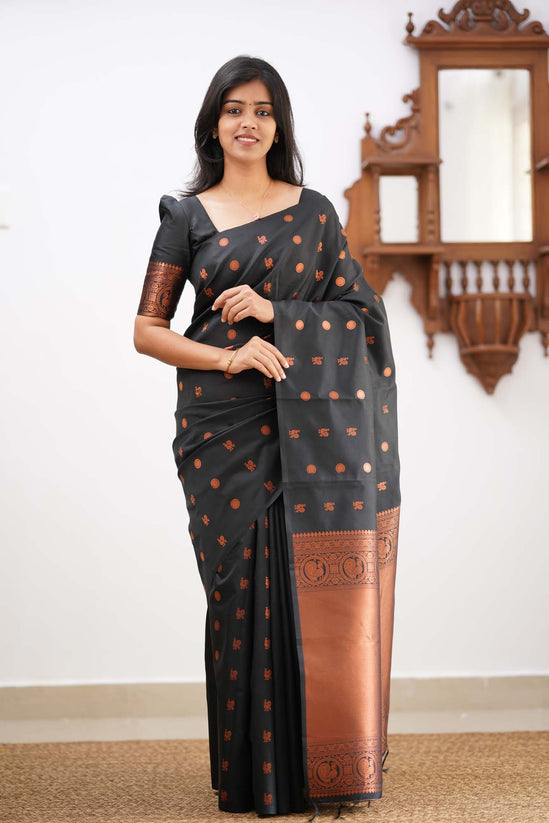 Scintilla Black Soft Silk Saree With Smashing Blouse Piece