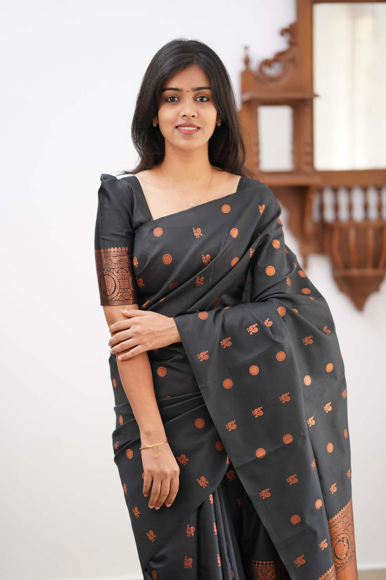 Scintilla Black Soft Silk Saree With Smashing Blouse Piece