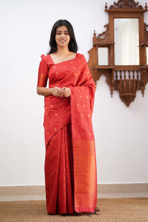 Proficient Red Soft Silk Saree With Trendy Blouse Piece