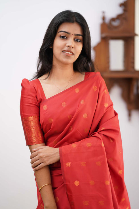 Proficient Red Soft Silk Saree With Trendy Blouse Piece