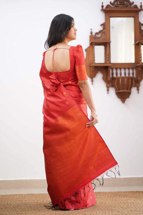 Proficient Red Soft Silk Saree With Trendy Blouse Piece