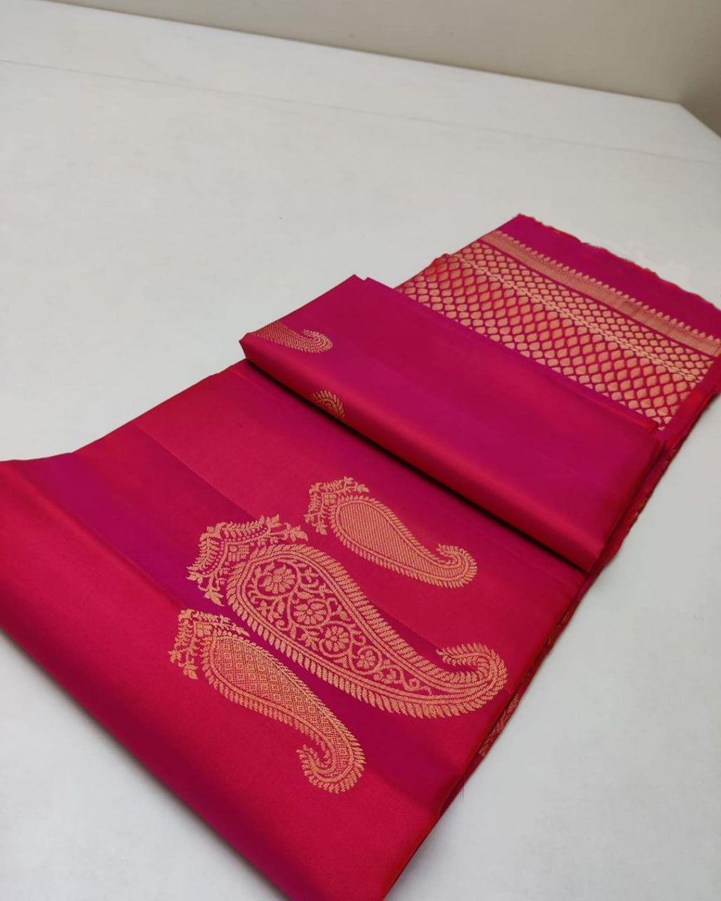 Petrichor Dark Pink Soft Silk Saree With Petrichor Blouse Piece