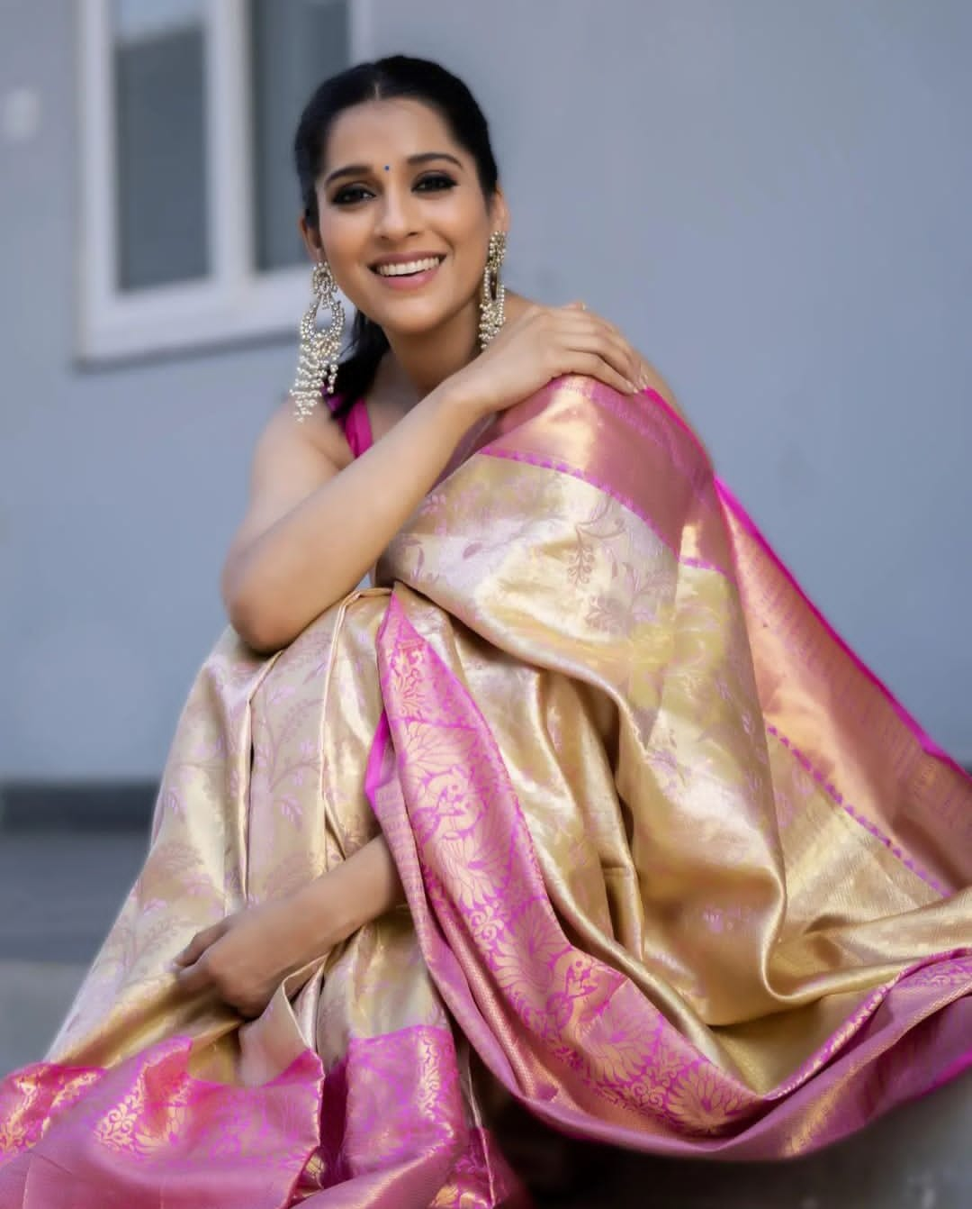 Scintillating Beige Soft Silk Saree With Unique Blouse Piece