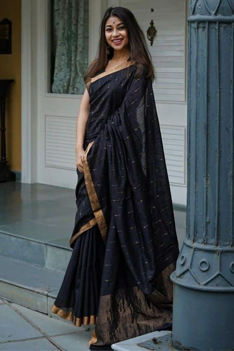 Arresting Black Cotton Silk Saree With Grandiose Blouse Piece