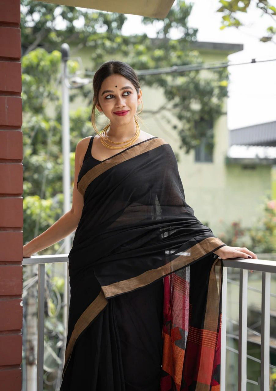 Glittering Black Cotton Silk Saree With Devastating Blouse Piece