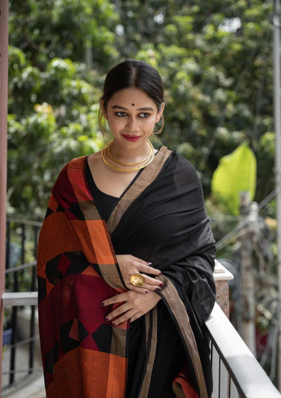 Glittering Black Cotton Silk Saree With Devastating Blouse Piece