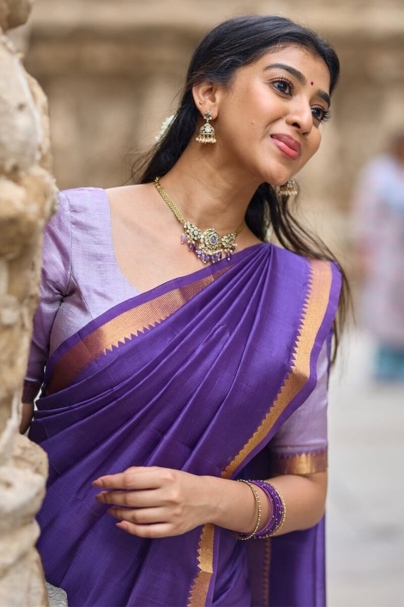 Beleaguer Royal Blue Cotton Silk Saree With Eye-catching Blouse Piece ...