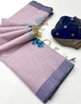 Sempiternal Lavender Pure Munga Cotton Silk Saree With Luminous Blouse Piece