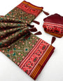 Embrocation Green Printed Patola Handloom Silk Saree With Imaginative Blouse Piece
