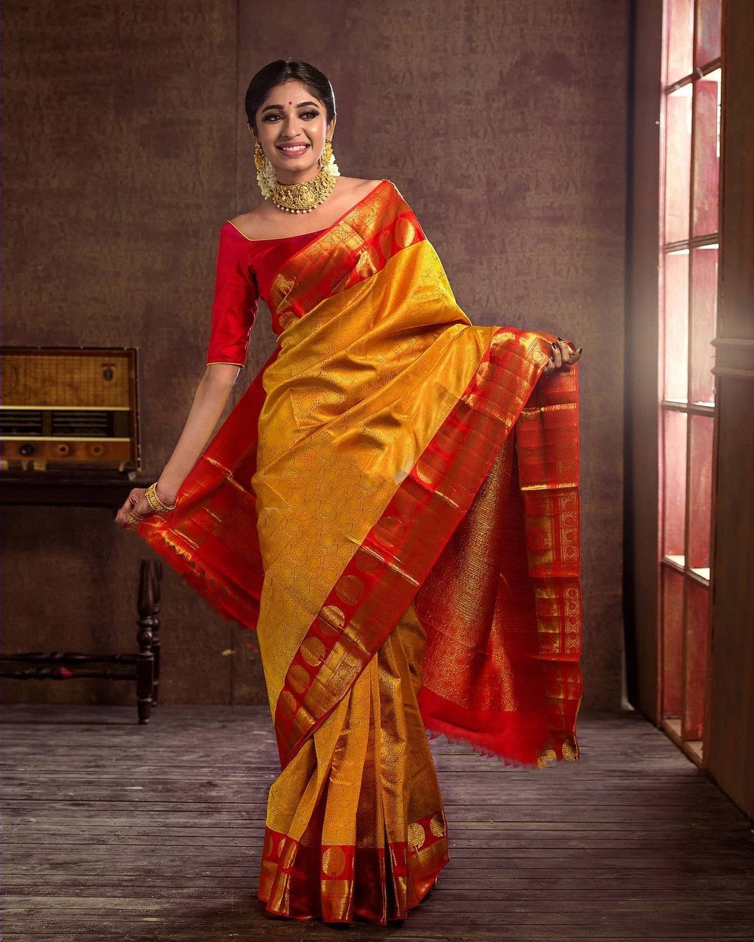 Phenomenal Yellow Soft Banarasi Silk Saree With Artistic Blouse Piece