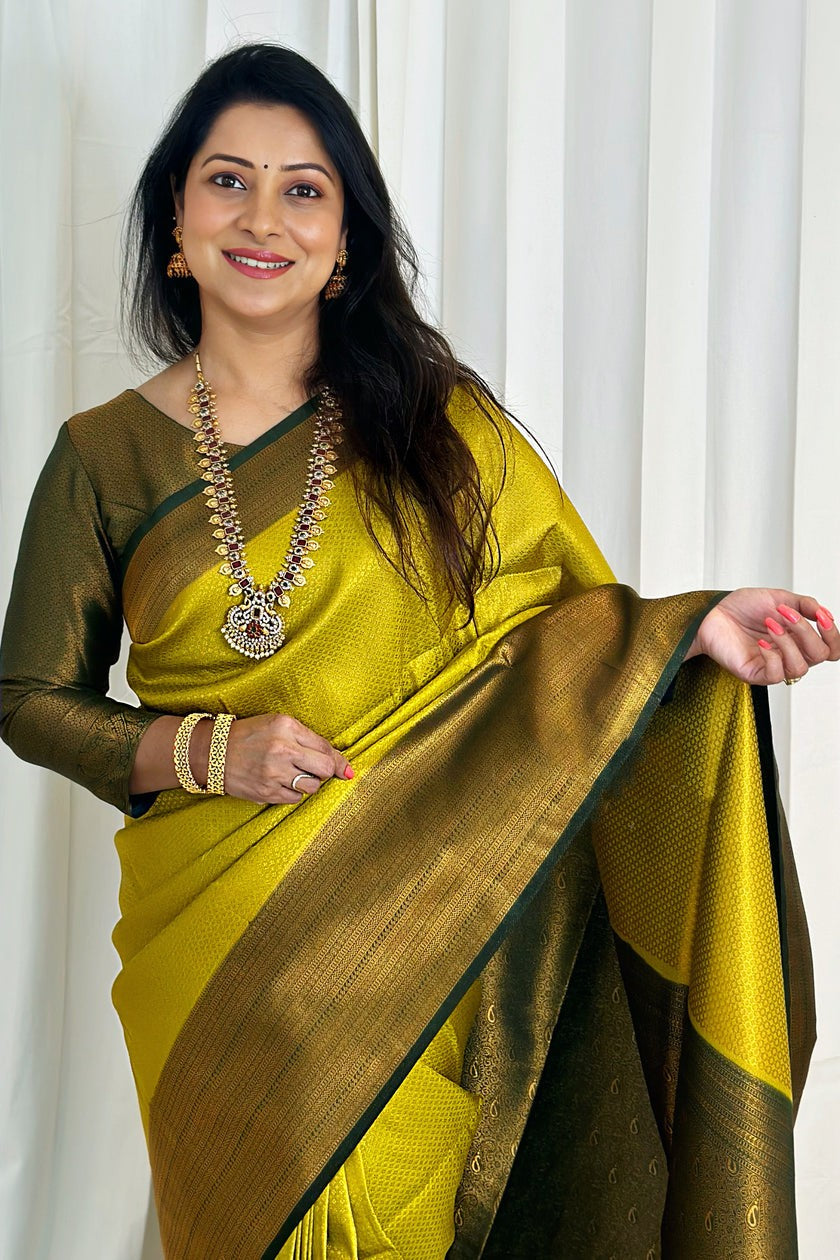 Amiable Lemon Soft Silk Saree With Ephemeral Blouse Piece