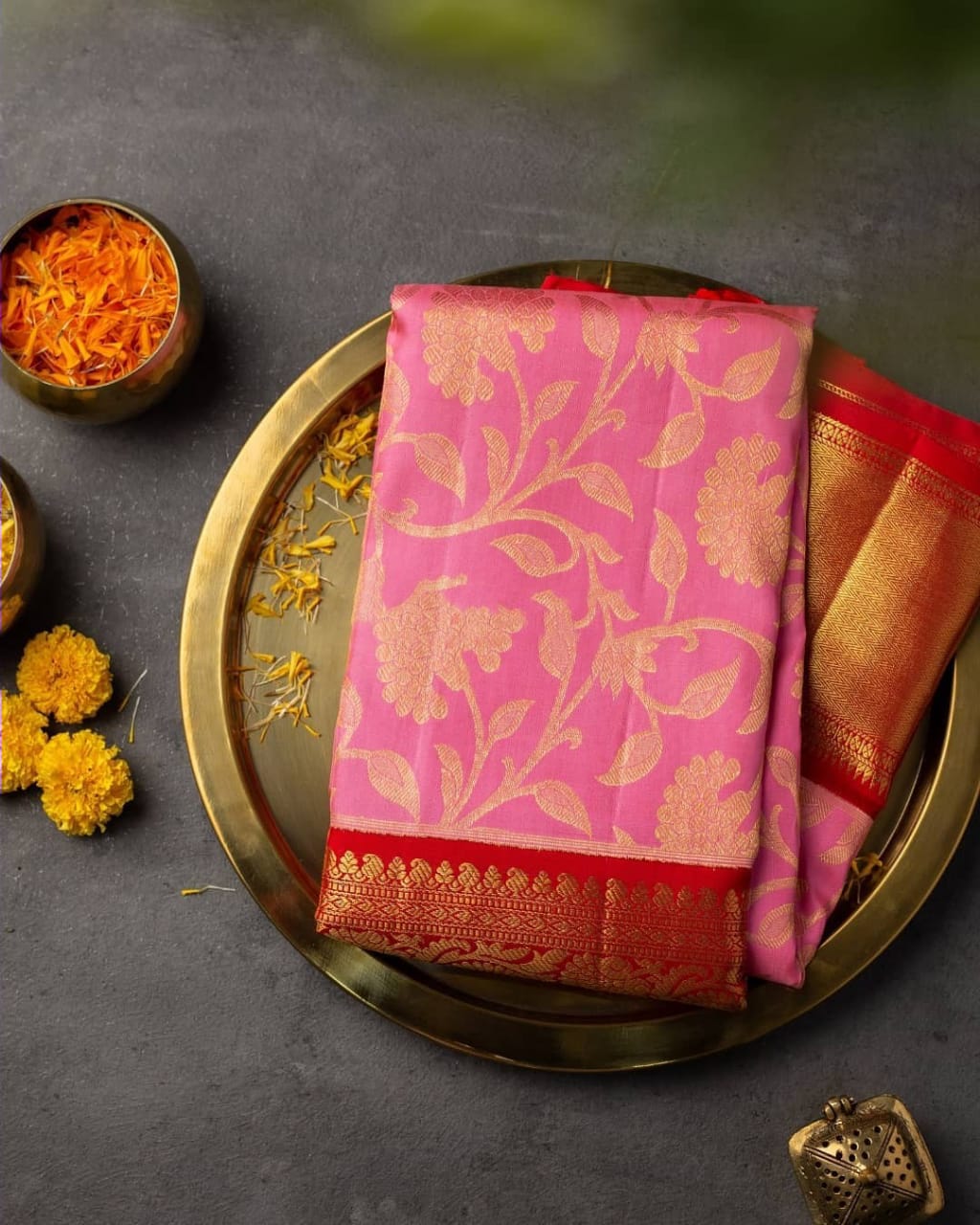 Outstanding Pink Soft Banarasi Silk Saree With Arresting Blouse Piece