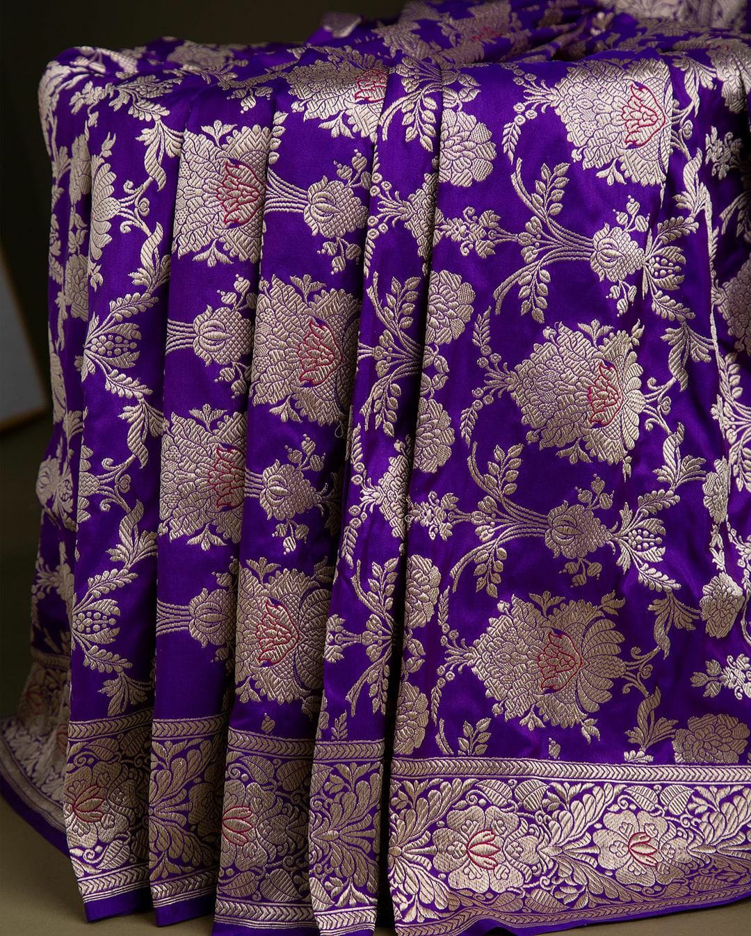 Confounding Purple Soft Banarasi Silk Saree With Demanding Blouse Piece