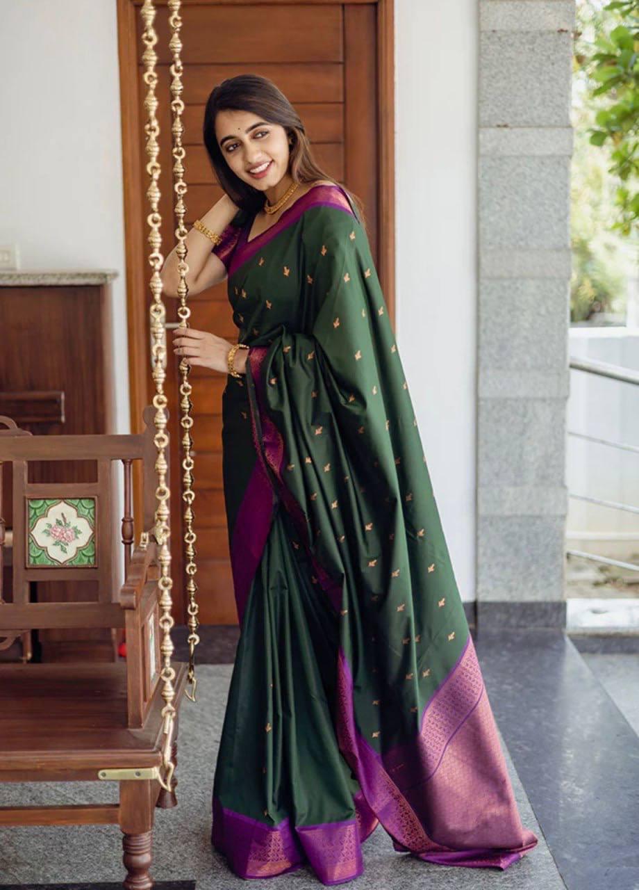 Delightful Green Soft Silk Saree With Beauteous Blouse Piece