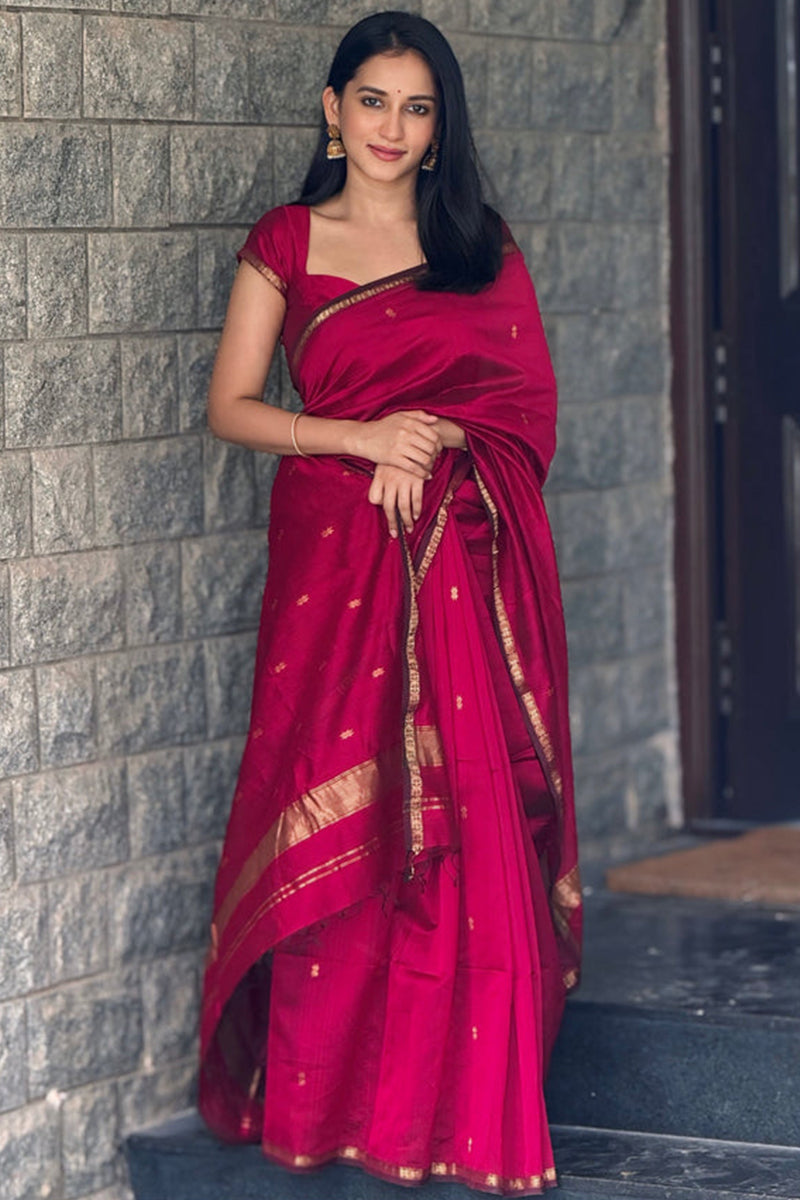 Splendiferous Dark Pink Cotton Silk Saree With Murmurous Blouse Piece