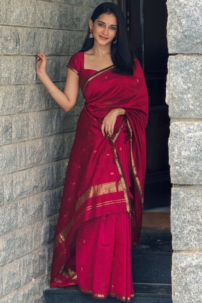 Splendiferous Dark Pink Cotton Silk Saree With Murmurous Blouse Piece