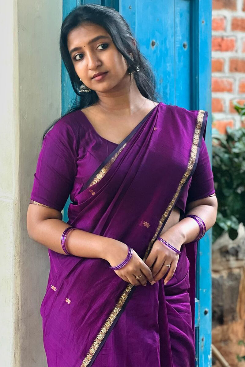 Piquant Purple Cotton Silk Saree With Seraphic Blouse Piece