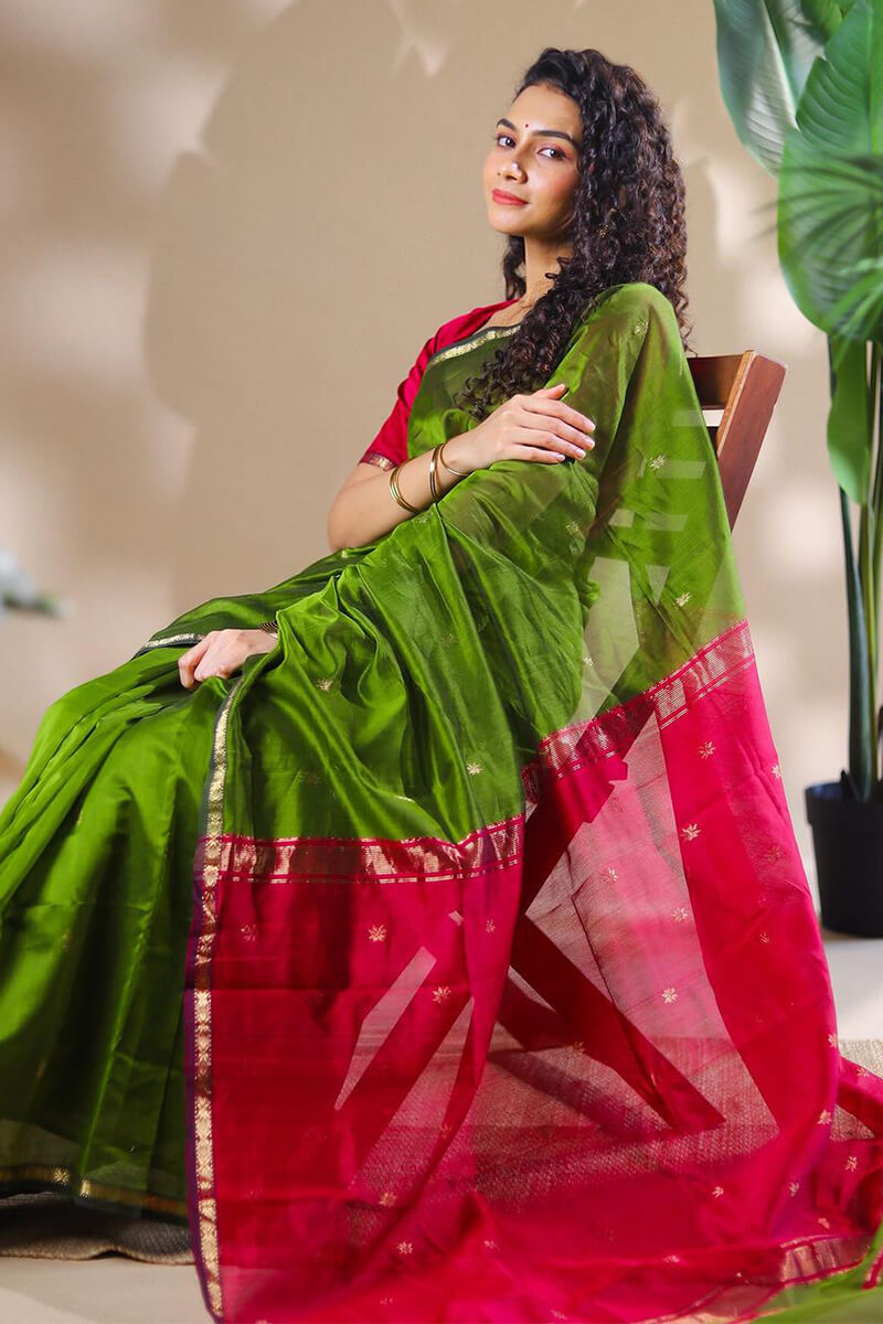 Whimsical Green Cotton Silk Saree With Improbable Blouse Piece