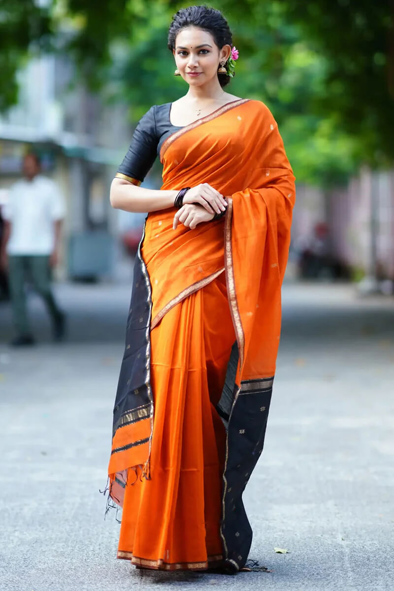 Dazzling Orange Cotton Silk Saree With Girlish Blouse Piece