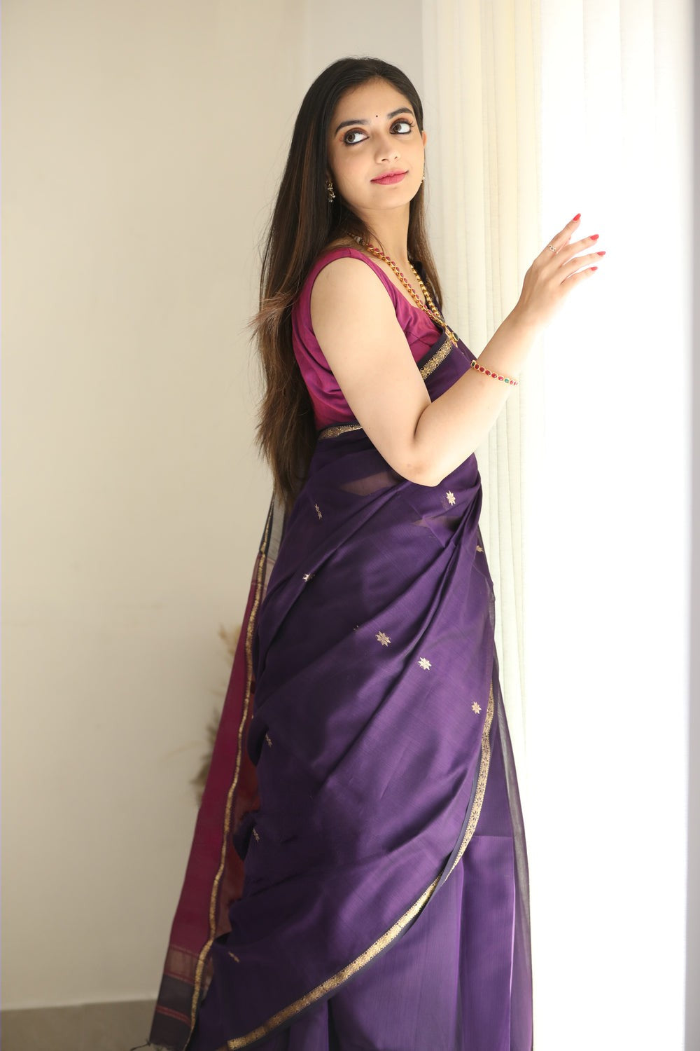 Beguiling Purple Cotton Silk Saree With Luminous Blouse Piece