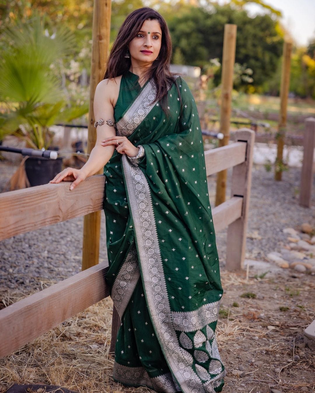 Prettiest Green Cotton Silk Saree With Lustrous Blouse Piece