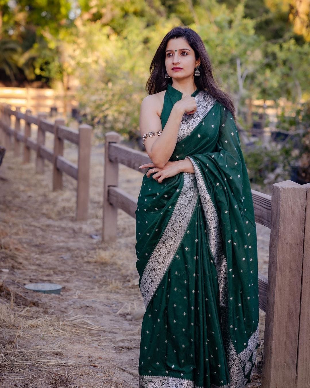 Prettiest Green Cotton Silk Saree With Lustrous Blouse Piece