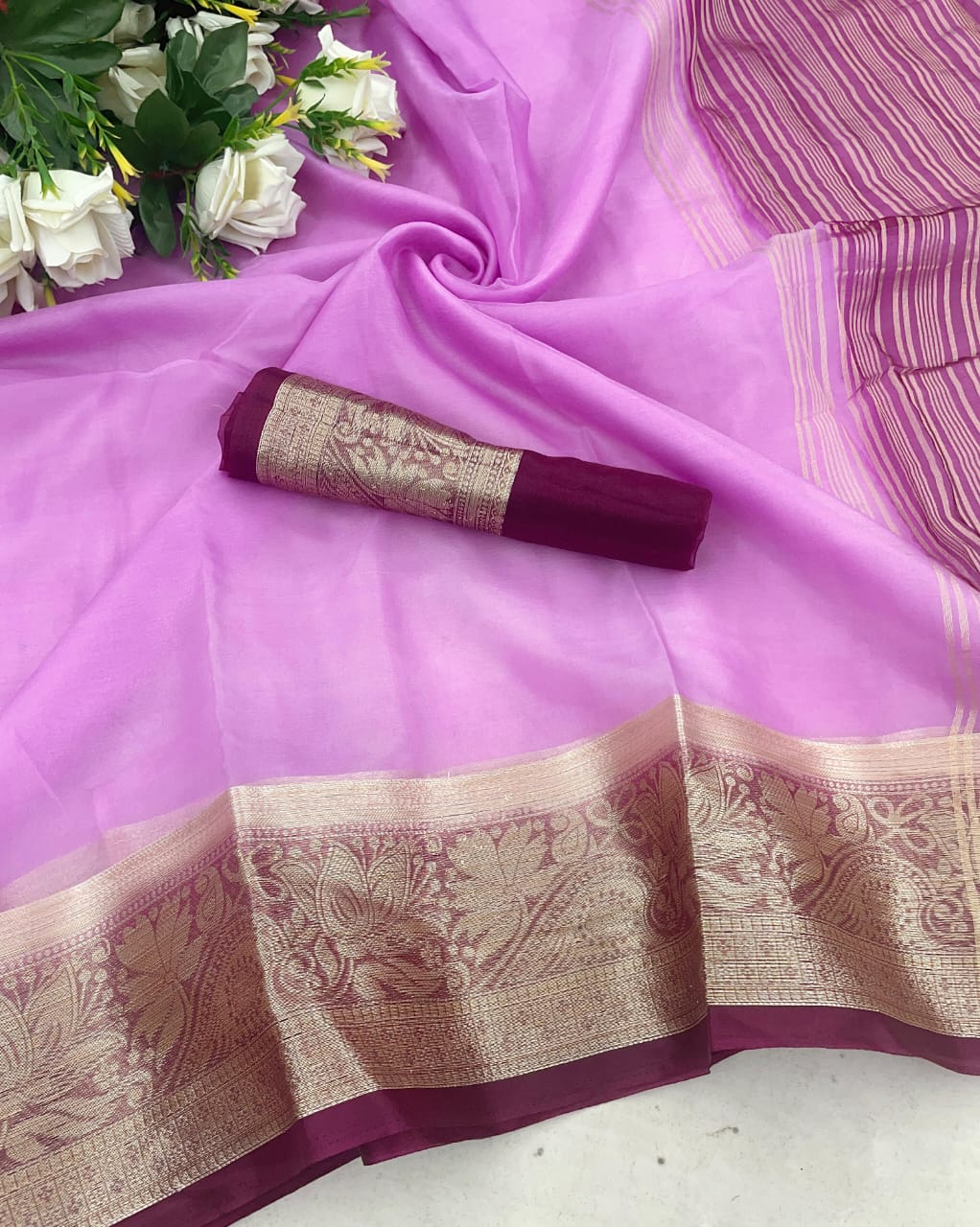 Panoply Lavender Organza Silk Saree With Arresting Blouse Piece