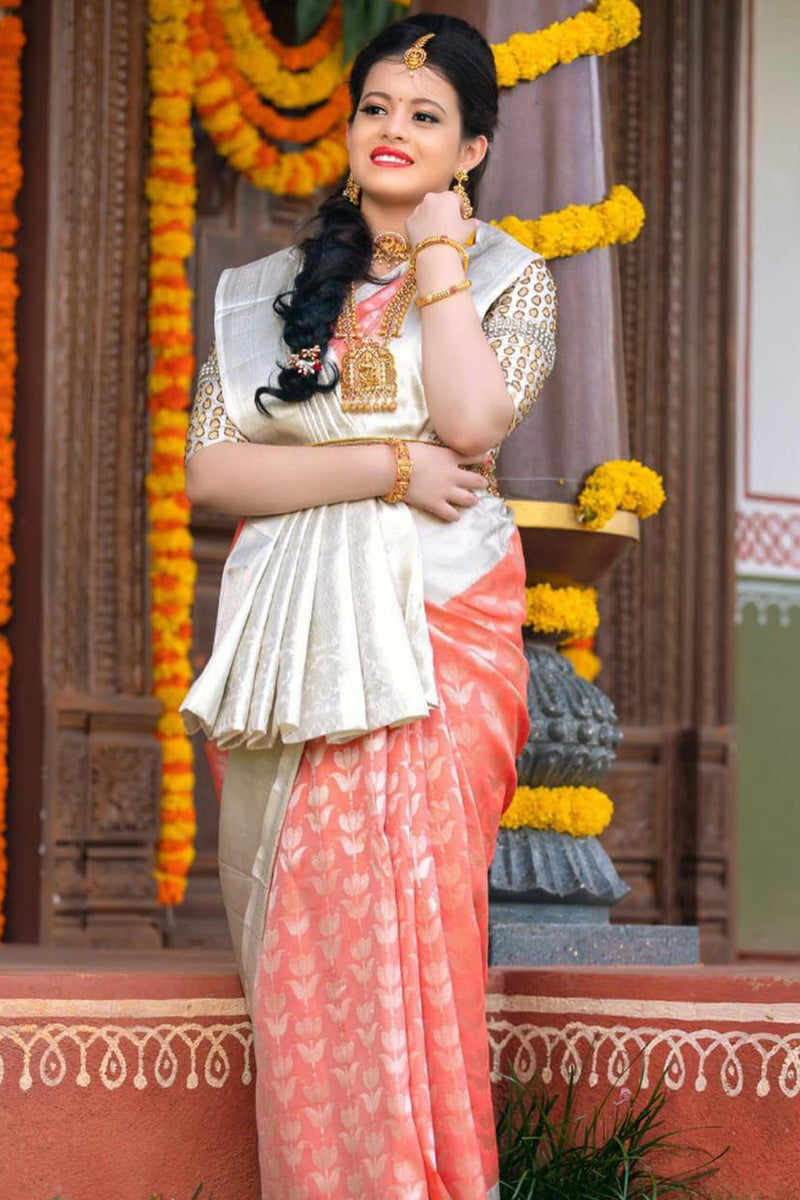 Magnetic Peach Soft Silk Saree With Fragrant Blouse Piece