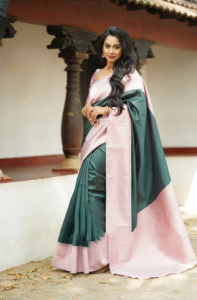 Comely Dark Green Soft Silk Saree With Pretty Blouse Piece